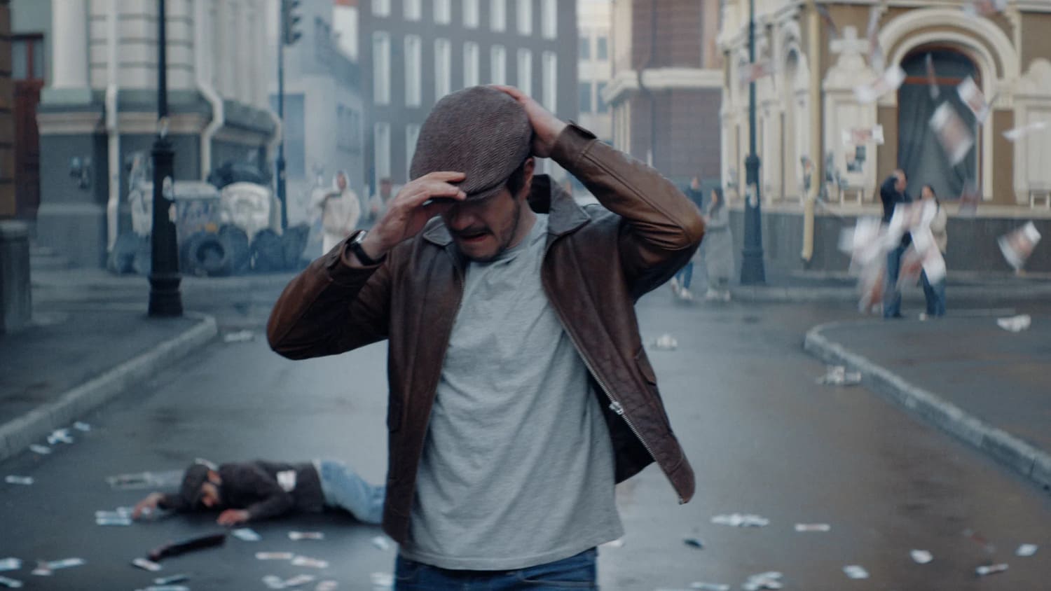 Сериал представляет собой расширенную версию фильма «Майор Гром: Игра»

Источник: Плюс Студия