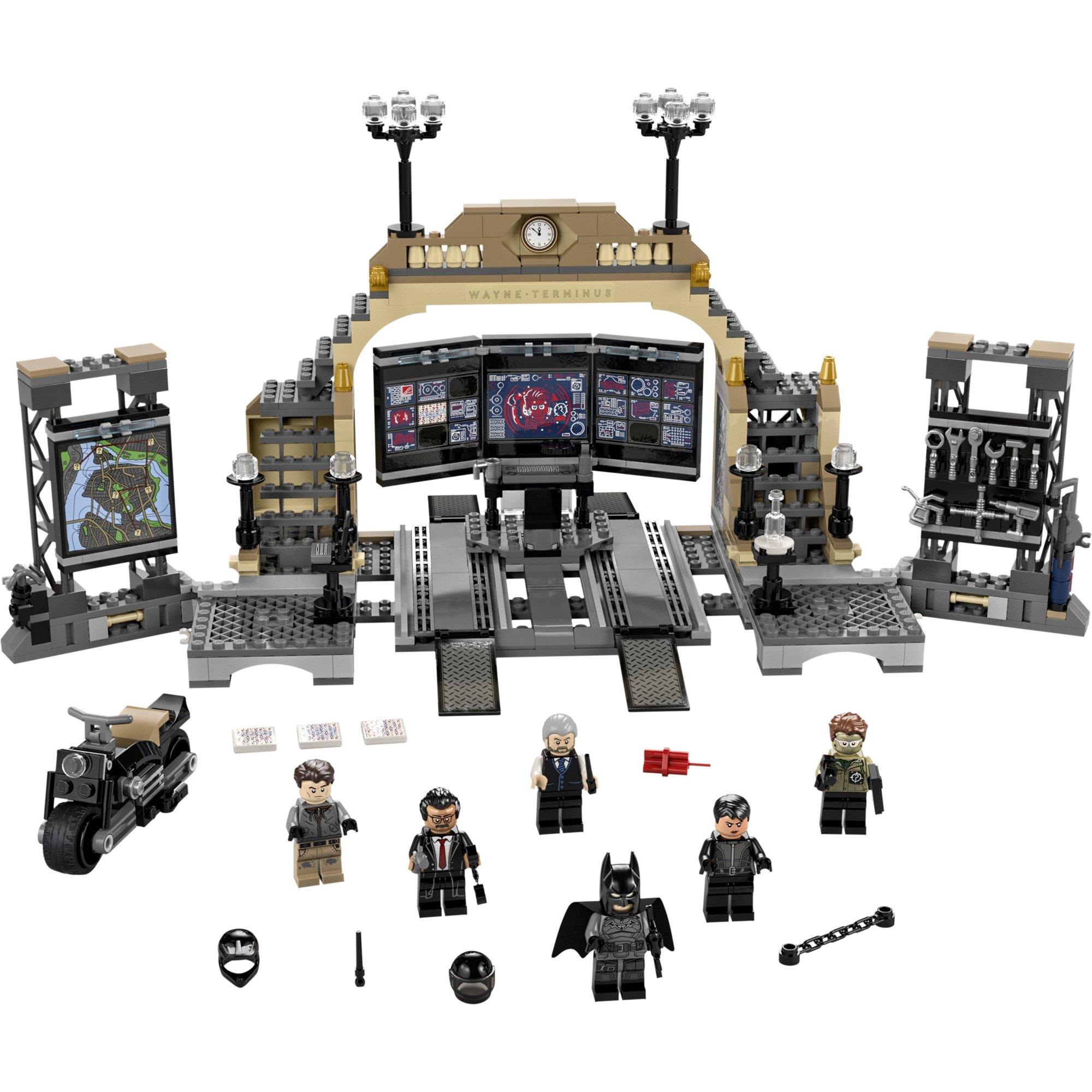 LEGO запустила предзаказы на наборы по «Бэтмену» Мэтта Ривза - фото 2