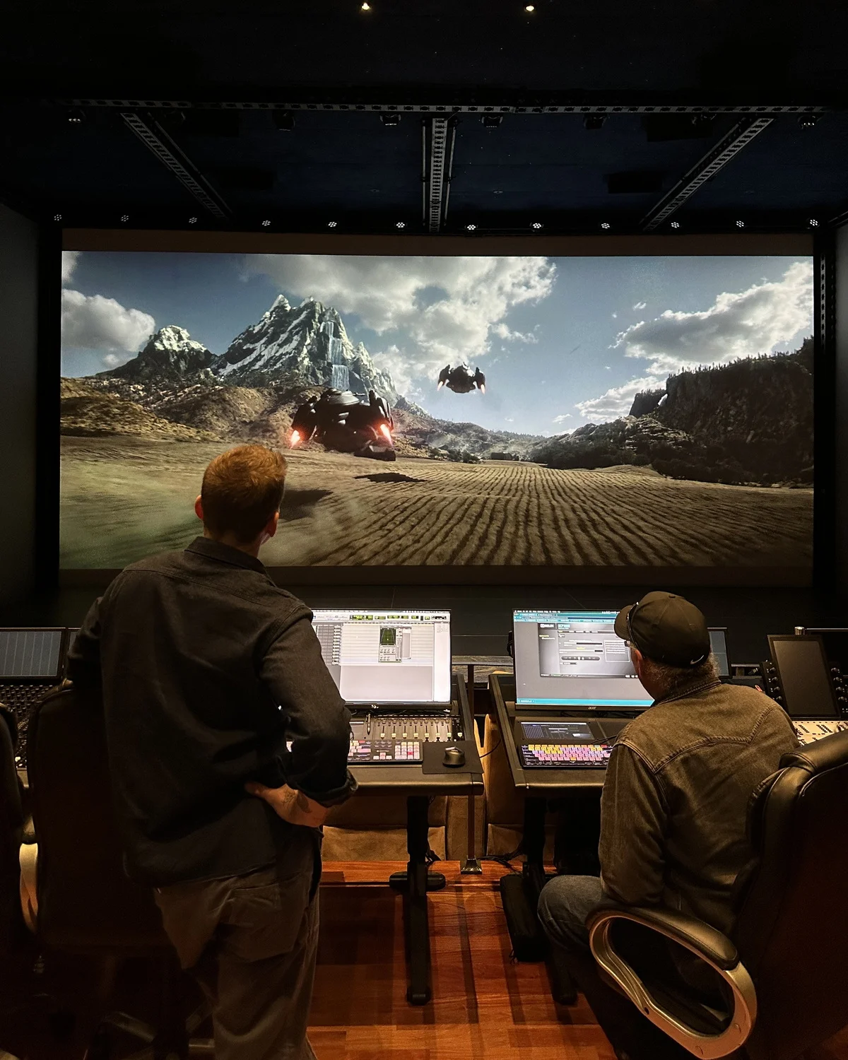 Зак Снайдер пообещал показать тизер-трейлер «Мятежной Луны» на gamescom 2023 - фото 1