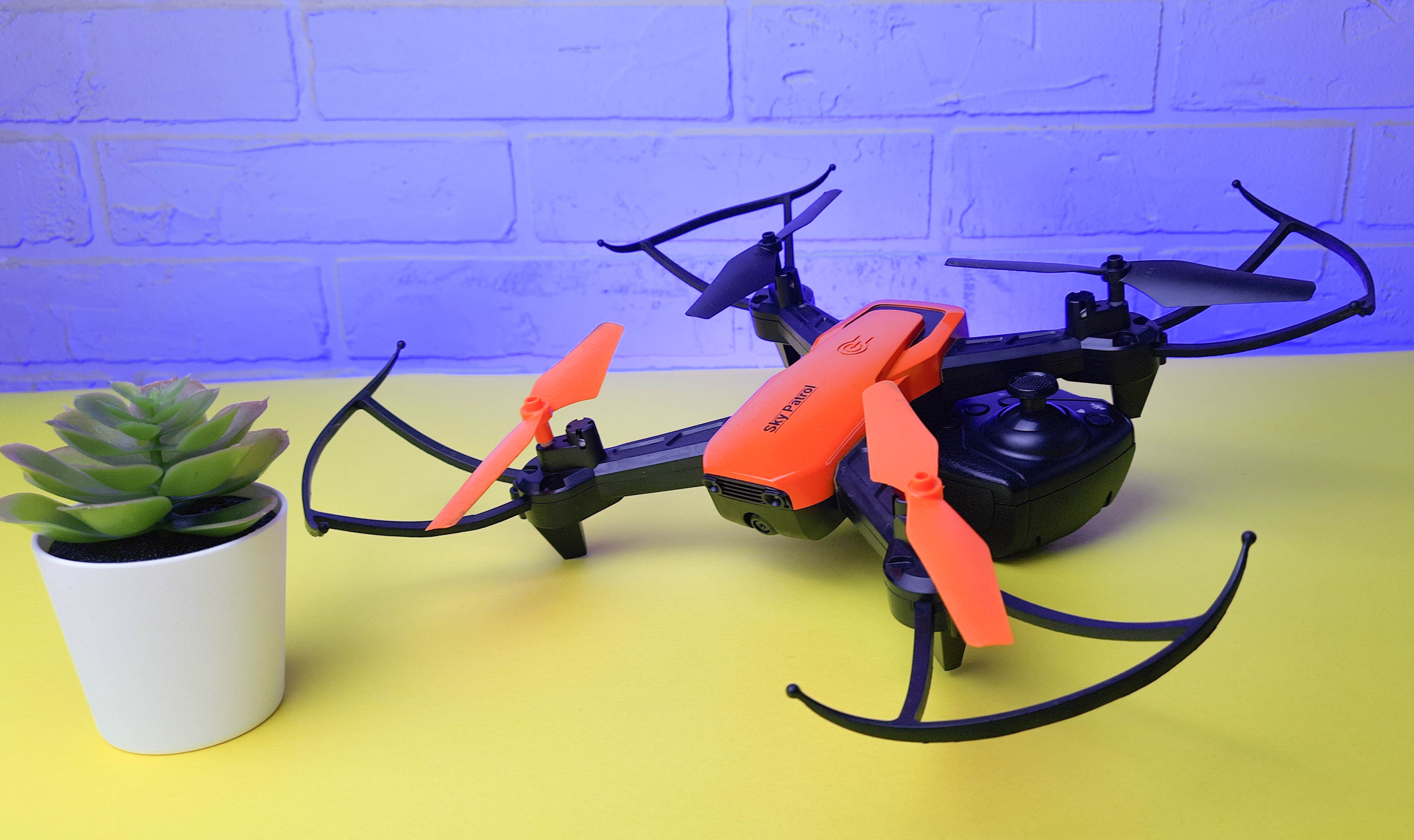 Обзор Hiper Sky Patrol FPV: что умеет бюджетный квадрокоптер для начинающих - изображение 1 Обзор Hiper Sky Patrol FPV: что умеет бюджетный квадрокоптер для начинающих - фото 1