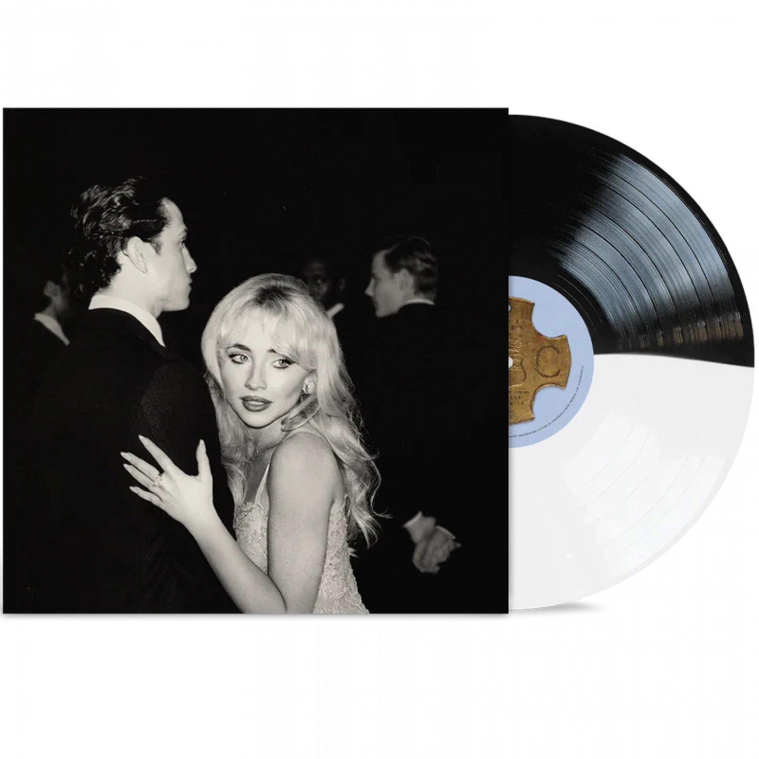 Сабрина Карпентер представила альтернативную обложку нового альбома после волны критики - изображение 1 Сабрина Карпентер представила альтернативную обложку нового альбома после волны критики - фото 1