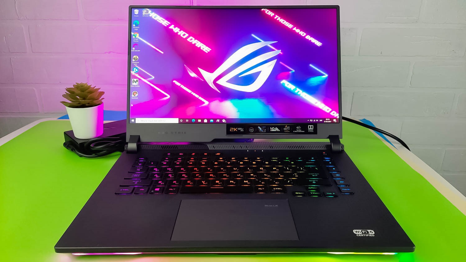 Обзор Asus ROG Strix G15 G513QR: что может игровой ноутбук с видеокартой GeForce RTX 3070 - изображение 6 Обзор Asus ROG Strix G15 G513QR: что может игровой ноутбук с видеокартой GeForce RTX 3070 - фото 6