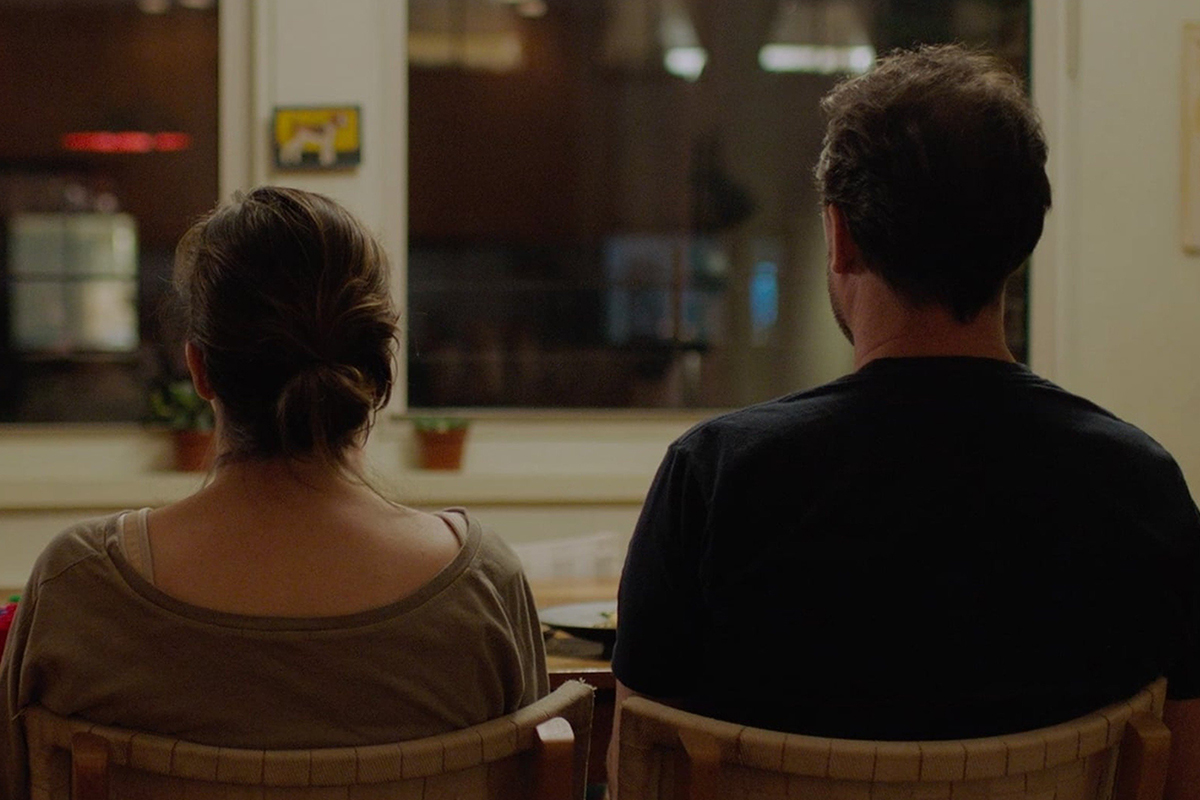 Кадр из короткометражного фильма «Окно напротив» (The Neighbors' Window)

Источник: Marshall Curry Productions