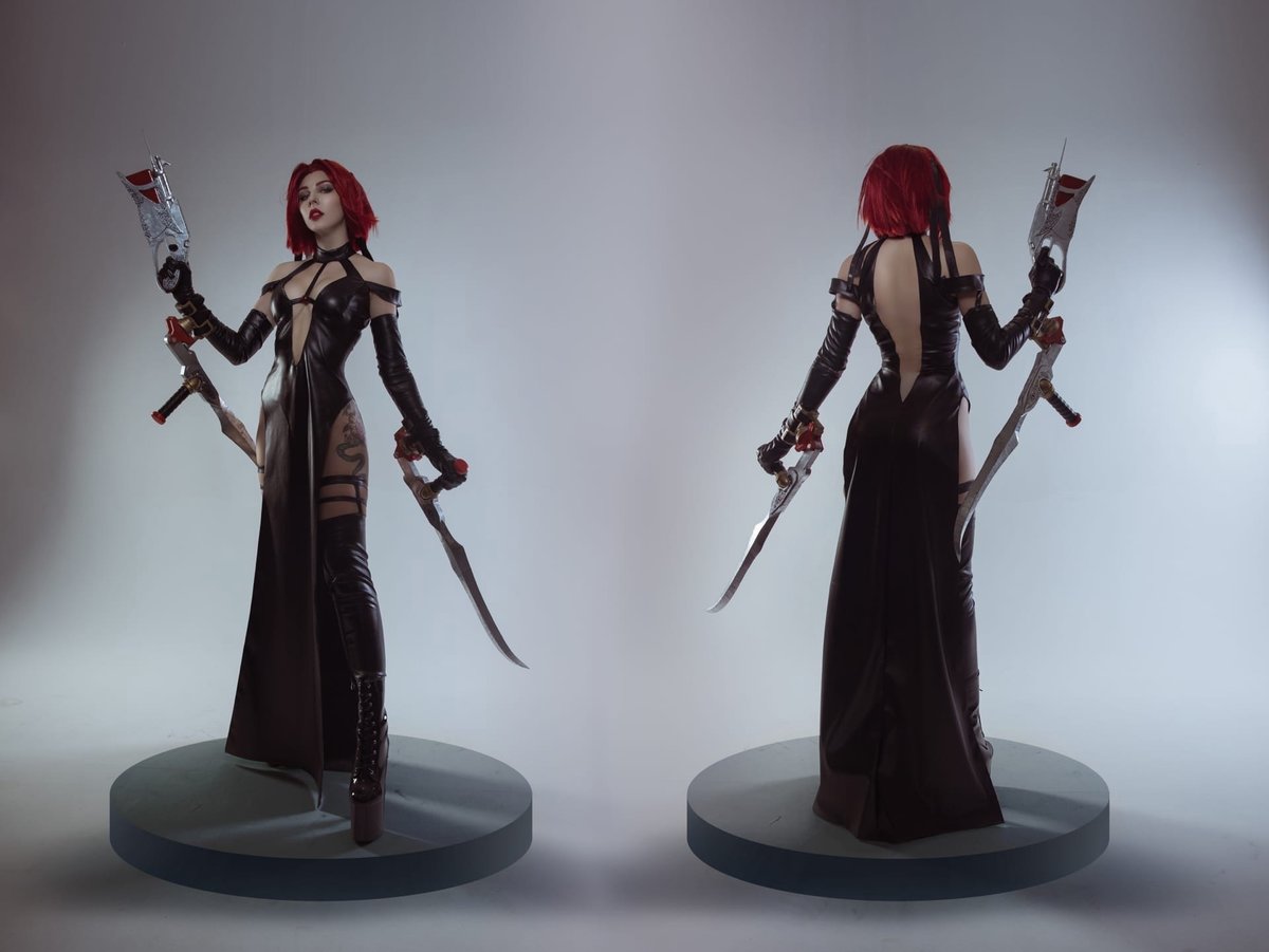 Россиянка показала сексуальный косплей на вампиршу Рейн из BloodRayne - фото 1