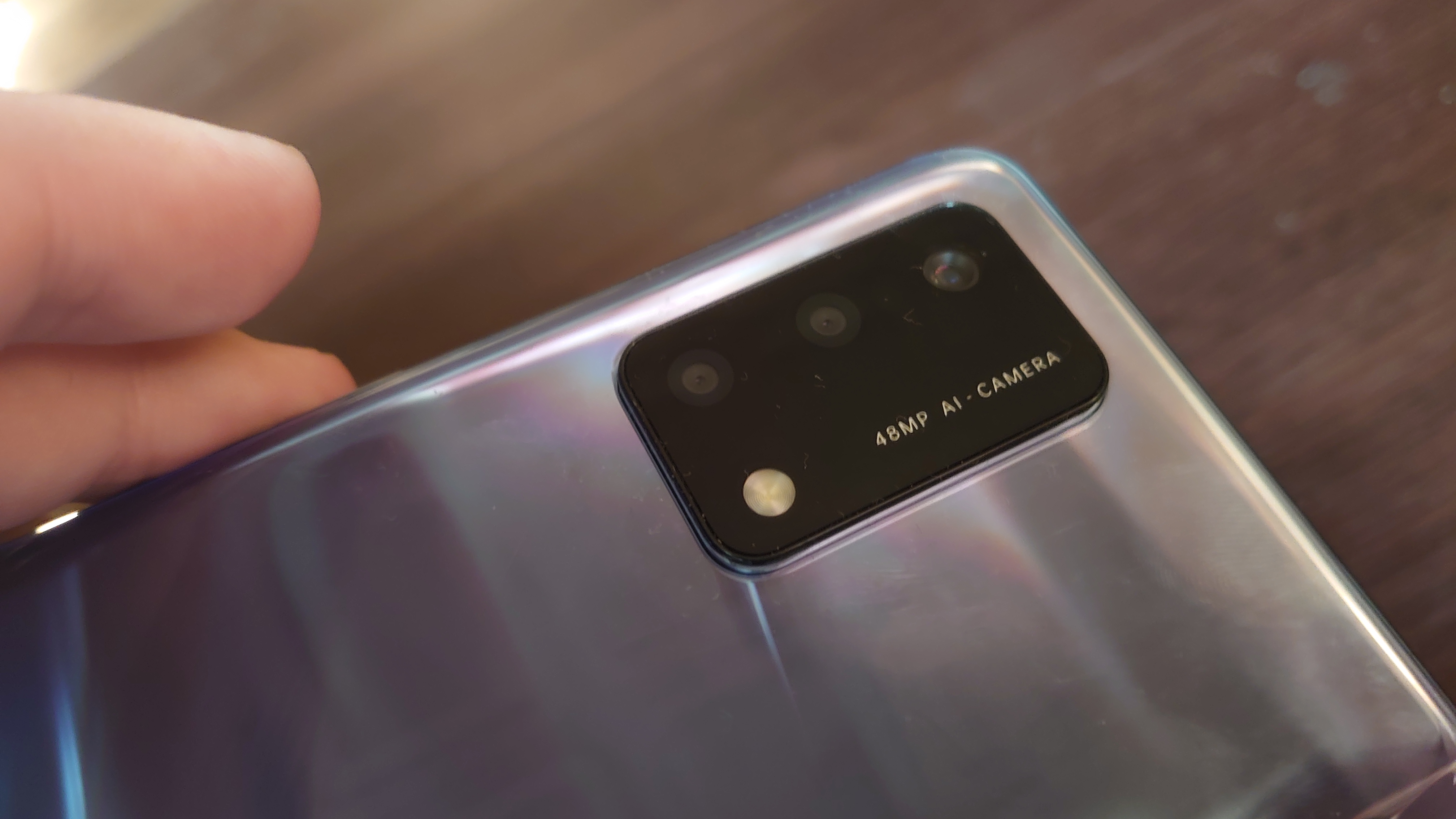 Обзор Oppo A74: подходит ли для игр и работы среднебюджетный смартфон с NFC - фото 2