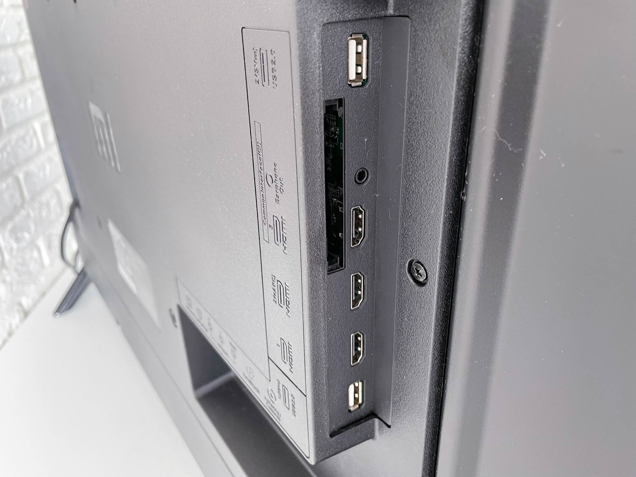 Обзор Xiaomi Mi TV P1: бюджетный 43-дюймовый 4К-телевизор для игр и кино - фото 4