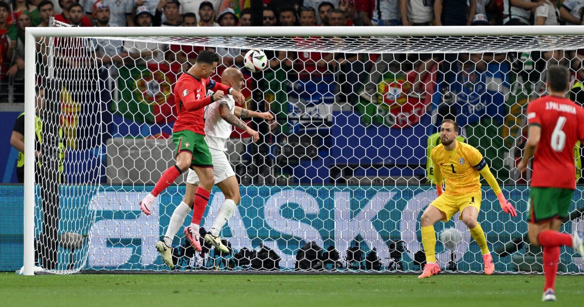 Португалия — Словения