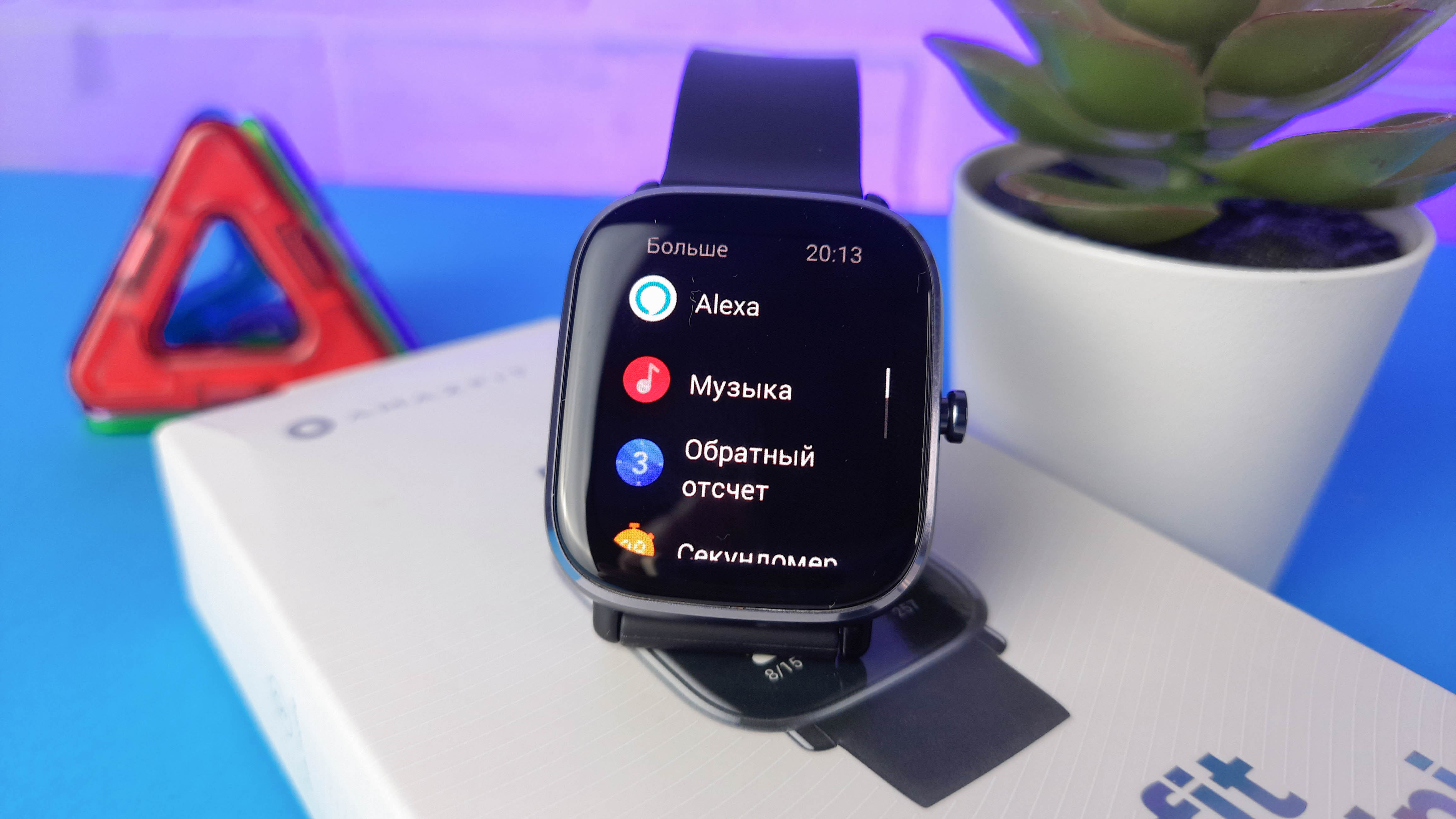 Обзор Amazfit GTS 2 Mini: универсальные смарт-часы с AMOLED-экраном - изображение 6 Обзор Amazfit GTS 2 Mini: универсальные смарт-часы с AMOLED-экраном - фото 6