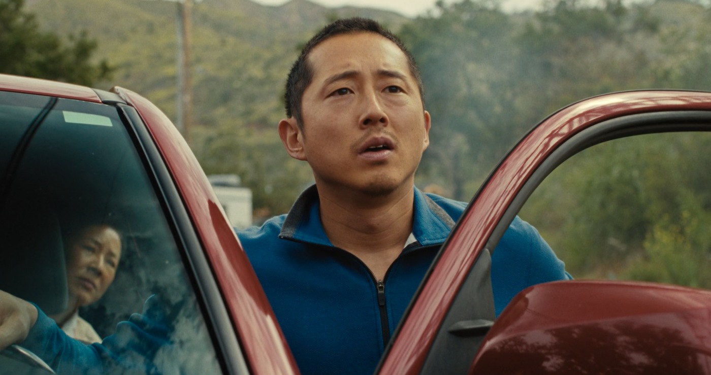 Рецензия на сериал «Грызня»: эмоциональный аттракцион студии A24 со Стивеном Янгом и Али Вонг - фото 4