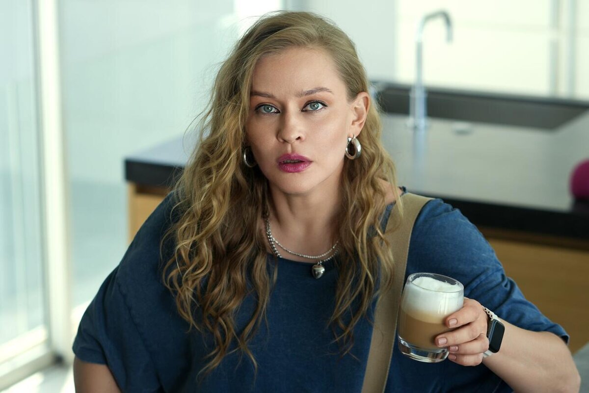 Кадр из фильма ON