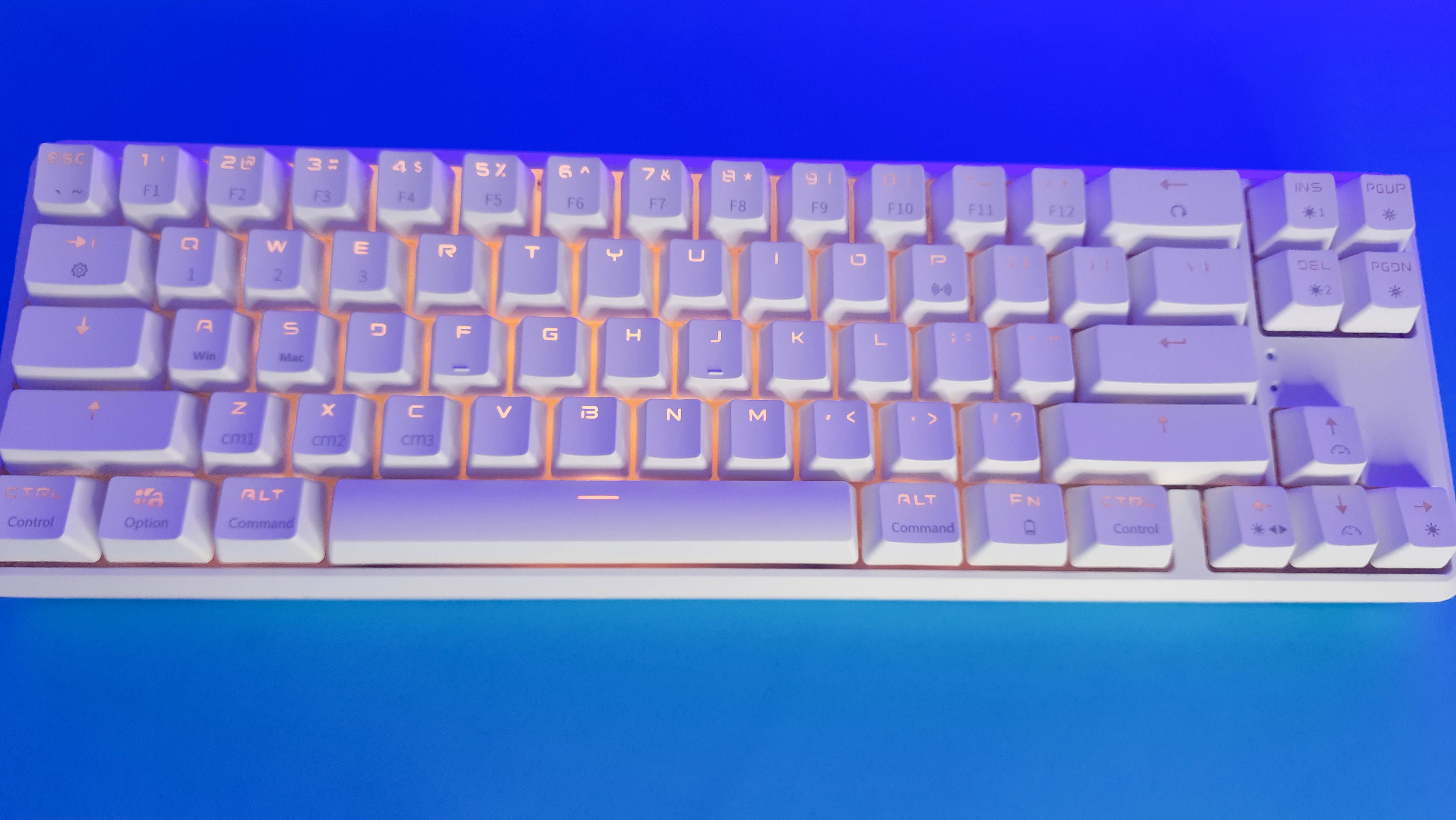 Обзор Hator Skyfall HEX Wireless: настраиваемая игровая клавиатура формата 65% с RGB-подсветкой - фото 10
