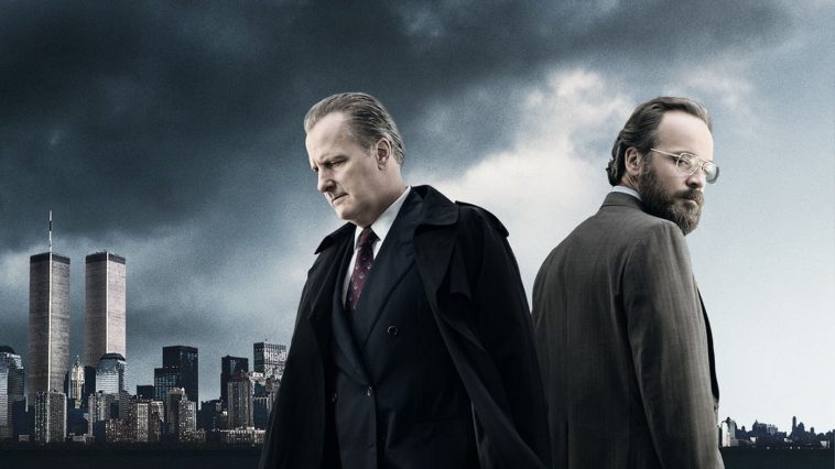 Сериалы об агентах особого назначения в подразделениях ФБР и ЦРУ никогда не потеряют актуальности благодаря сюжетам с запутанными и опасными преступлениями. Редакция «Канобу» решила обойтись без известных всем «Секретных материалов» и «Твин Пикса», собрав самые неочевидные сериалы об американских спецагентах. Одним агентам помогают математики и иллюзионисты, другие способны предугадывать действия преступников из-за пережитой травмы. Всё это в подборке сериалов о деятельности агентов ФБР и ЦРУ.