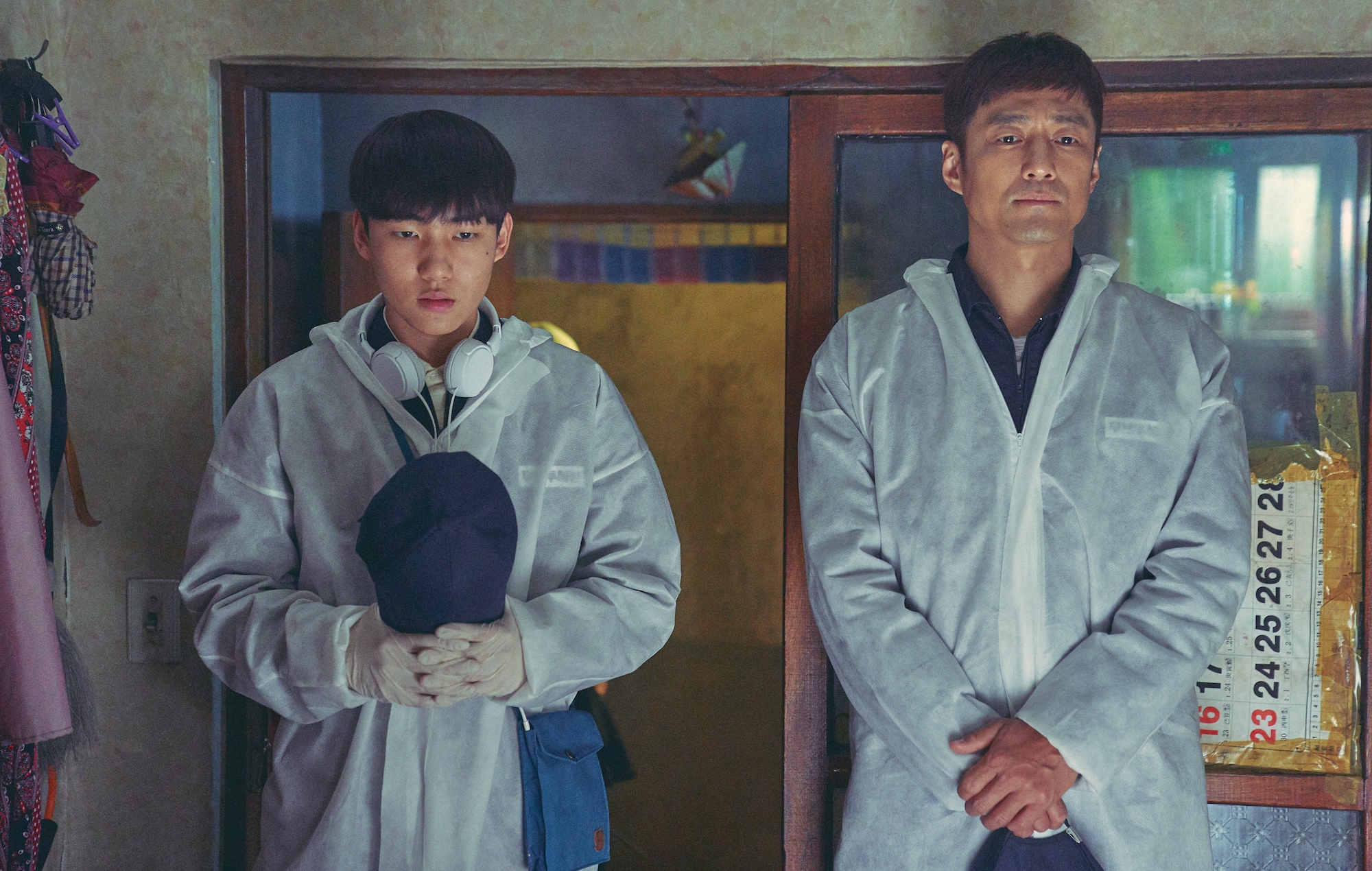 Думаете, что пересмотрели все стоящие и лучшие сериалы на Netflix? Сделали подборку малоизвестных сериалов стриминг-сервиса на русском языке, у которых высокие оценки кинокритиков и зрителей. Самые крутые и интересные шоу о странных убийствах, необычных фирмах по сохранению вещей умерших людей и даже о жизни квир-персон, которые полны решимости нести красоту в этот мир.