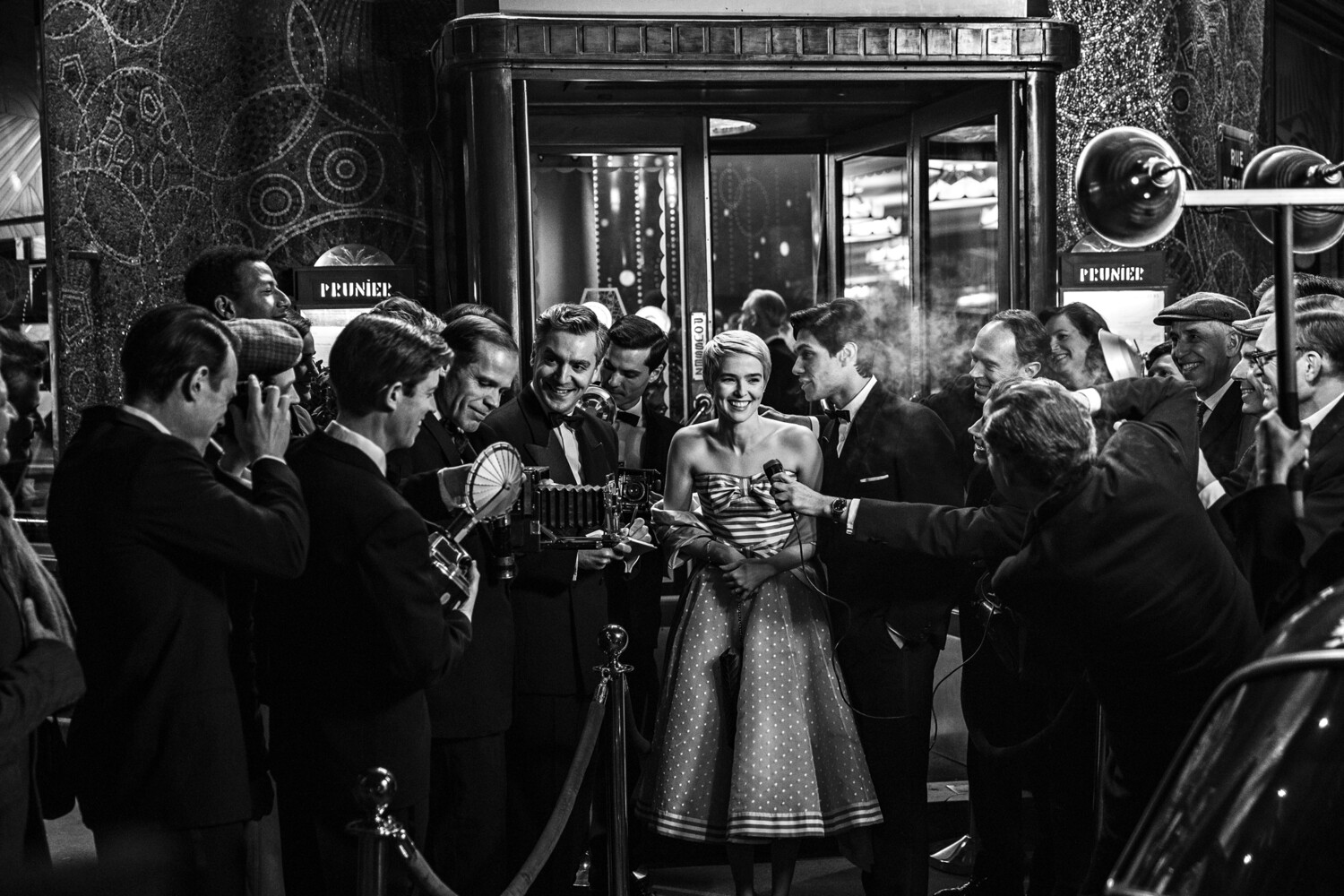 «Новая волна» Ричарда Линклейтера получила первый трейлер и шанс побороться за «Оскар» - изображение 2 «Новая волна» Ричарда Линклейтера получила первый трейлер и шанс побороться за «Оскар» - фото 2