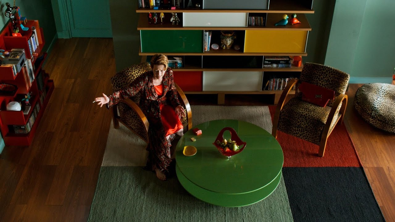 Тильда Суинтон на кадре короткометражки Педро Альмодовара «Человеческий голос»