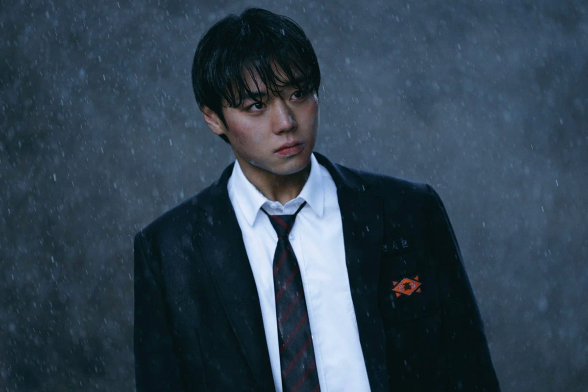 Кадр из дорамы «Слабый герой»
Источник: Netflix