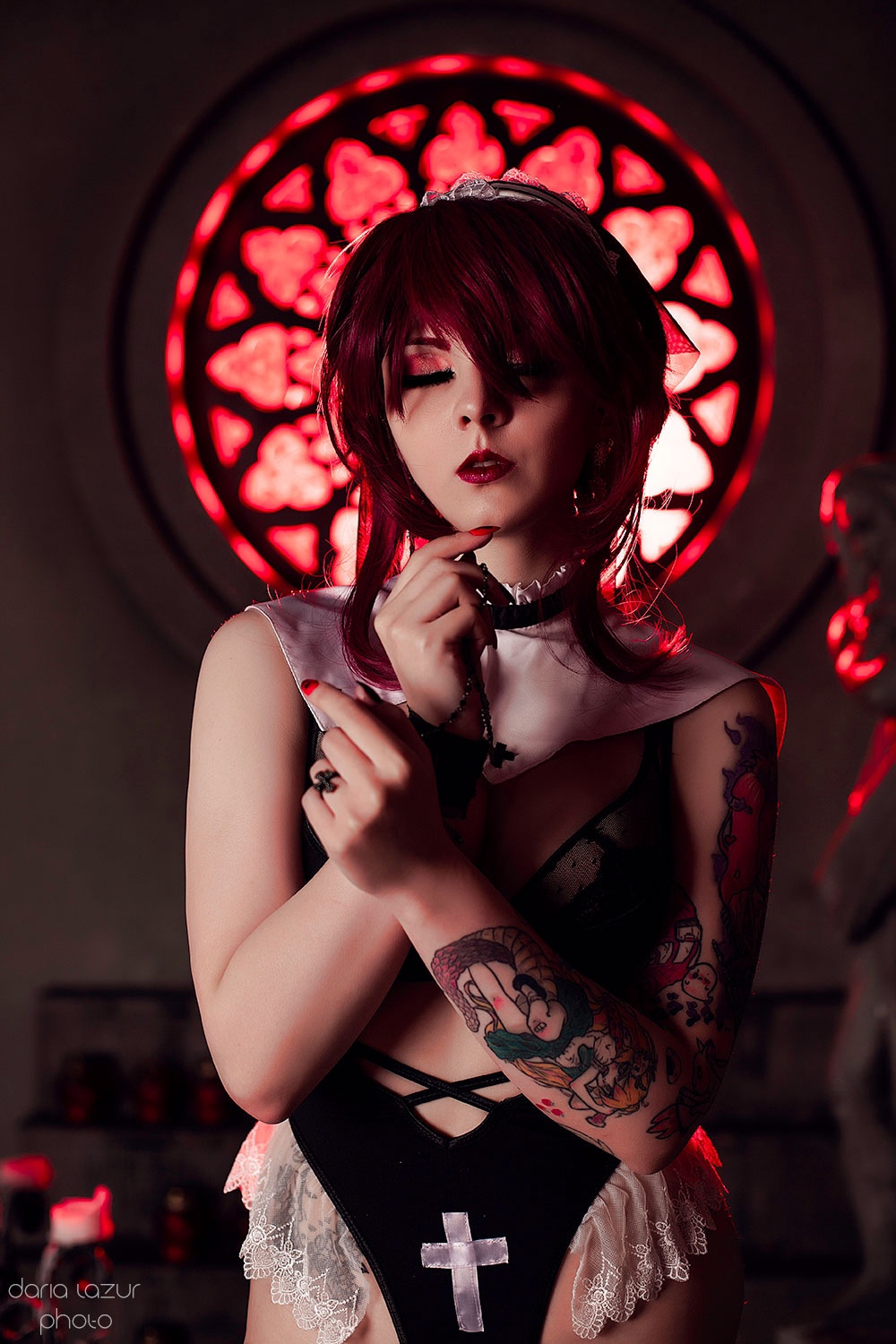 Россиянка показала пикантный косплей на Розарию из Genshin Impact - изображение 1 Россиянка показала пикантный косплей на Розарию из Genshin Impact - фото 1