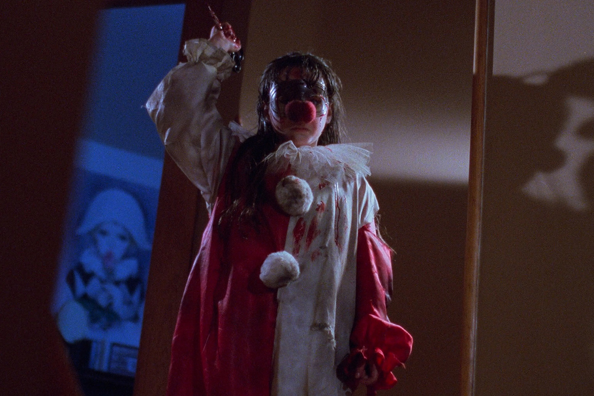 Главную роль в фильме исполнила Даниэль Харрис. Позже актриса появилась с небольшой ролью в «Хэллоуине 2» Роба Зомби

Источник: Galaxy International Releasing