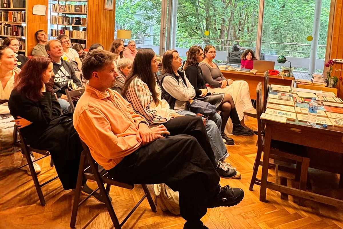 Источник: «Переделкино»