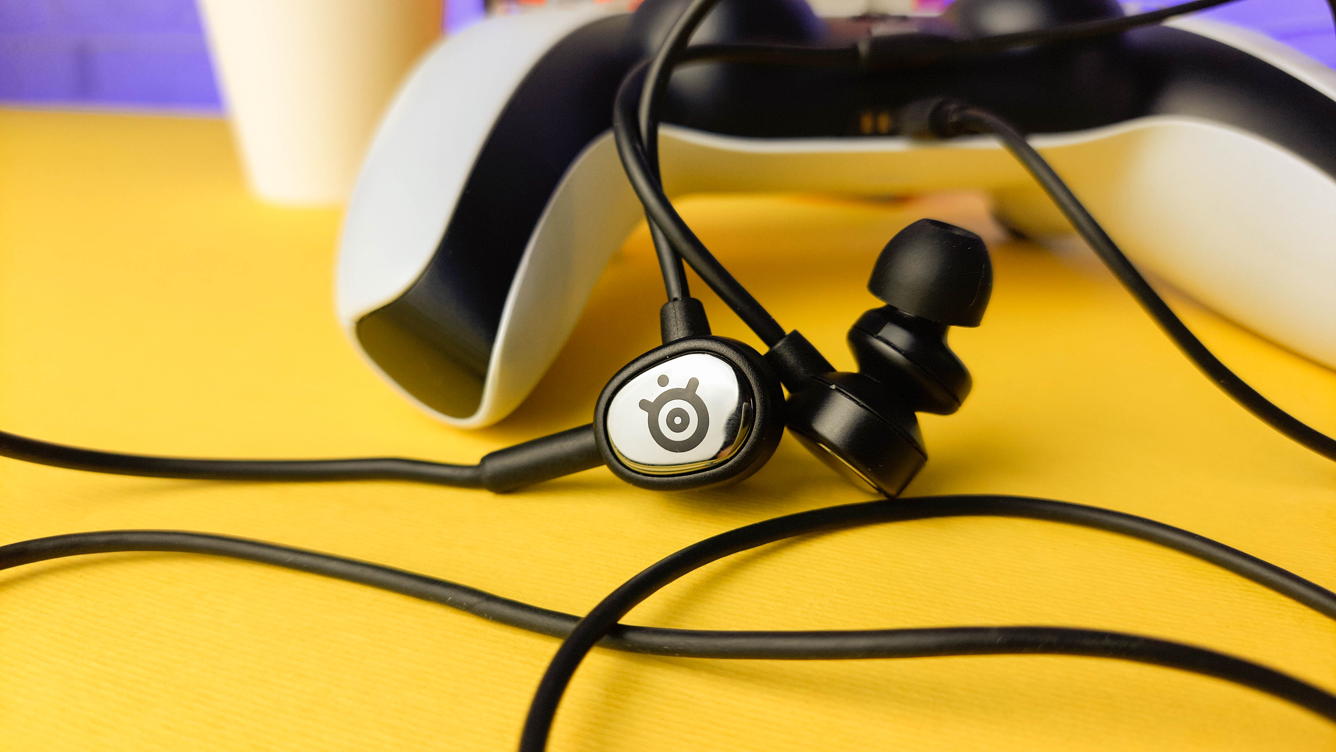 Обзор SteelSeries Tusq: универсальная игровая гарнитура со съёмным микрофоном - изображение 3 Обзор SteelSeries Tusq: универсальная игровая гарнитура со съёмным микрофоном - фото 3