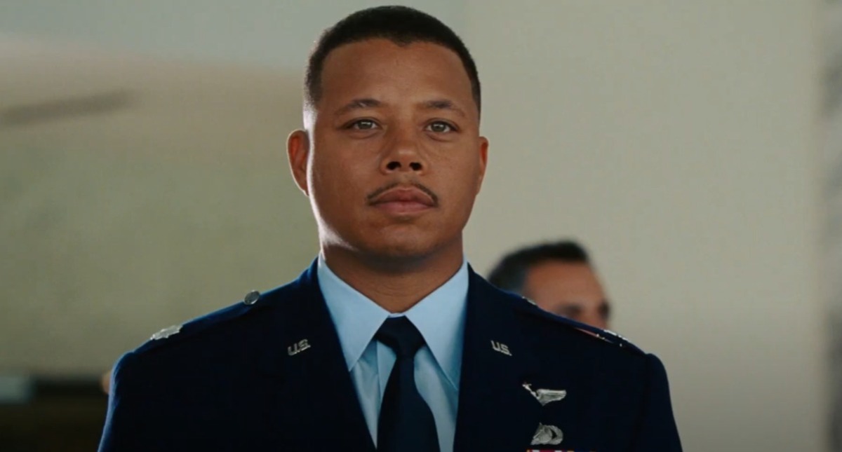 Терренс Ховард на кадре из фильма «Железный человек»