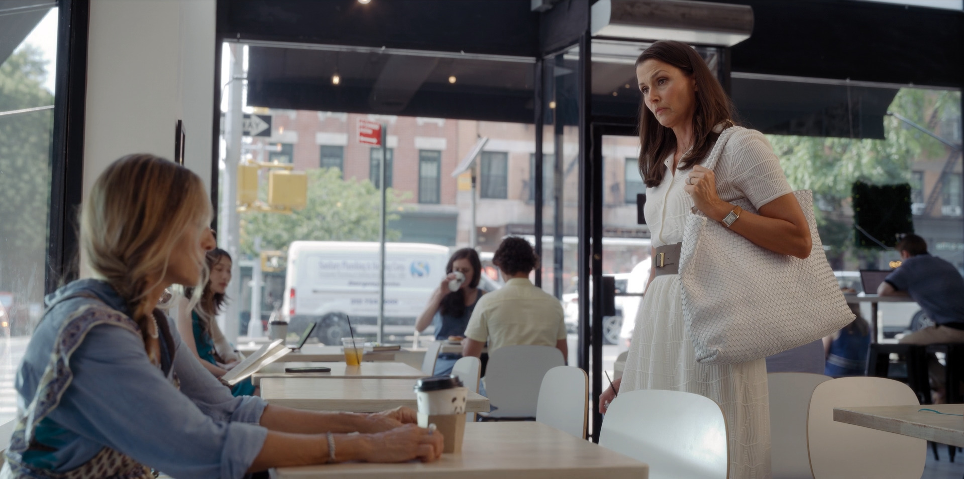 Рецензия на третью серию «И просто так…»: призраки прошлого и главная проблема продолжения - изображение 2 Рецензия на третью серию «И просто так…»: призраки прошлого и главная проблема продолжения - фото 2