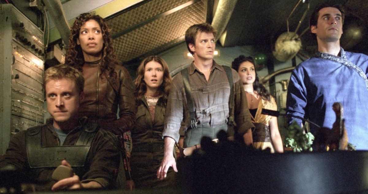 11 лучших сериалов про космос: вестерны,  галактические путешествия и ужасы Луны - фото 2