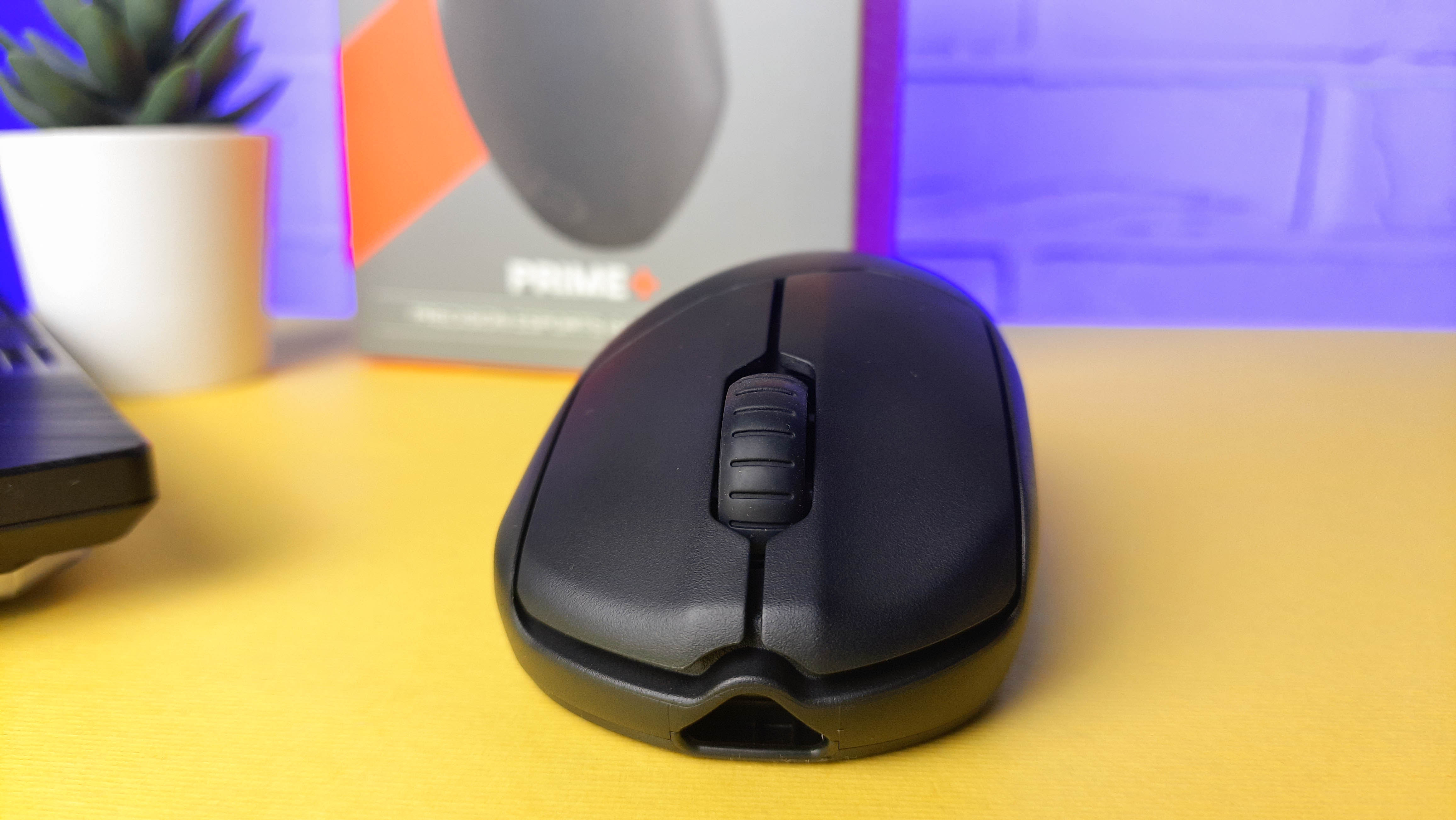 Обзор SteelSeries Prime+: игровая мышка с OLED-экраном - фото 5