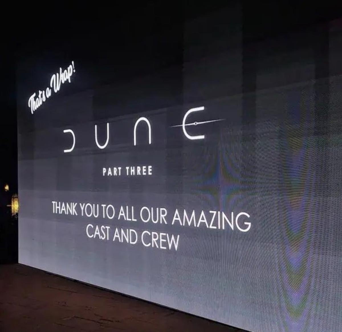 Кадр со съёмочной площадки

Источник: соцсети