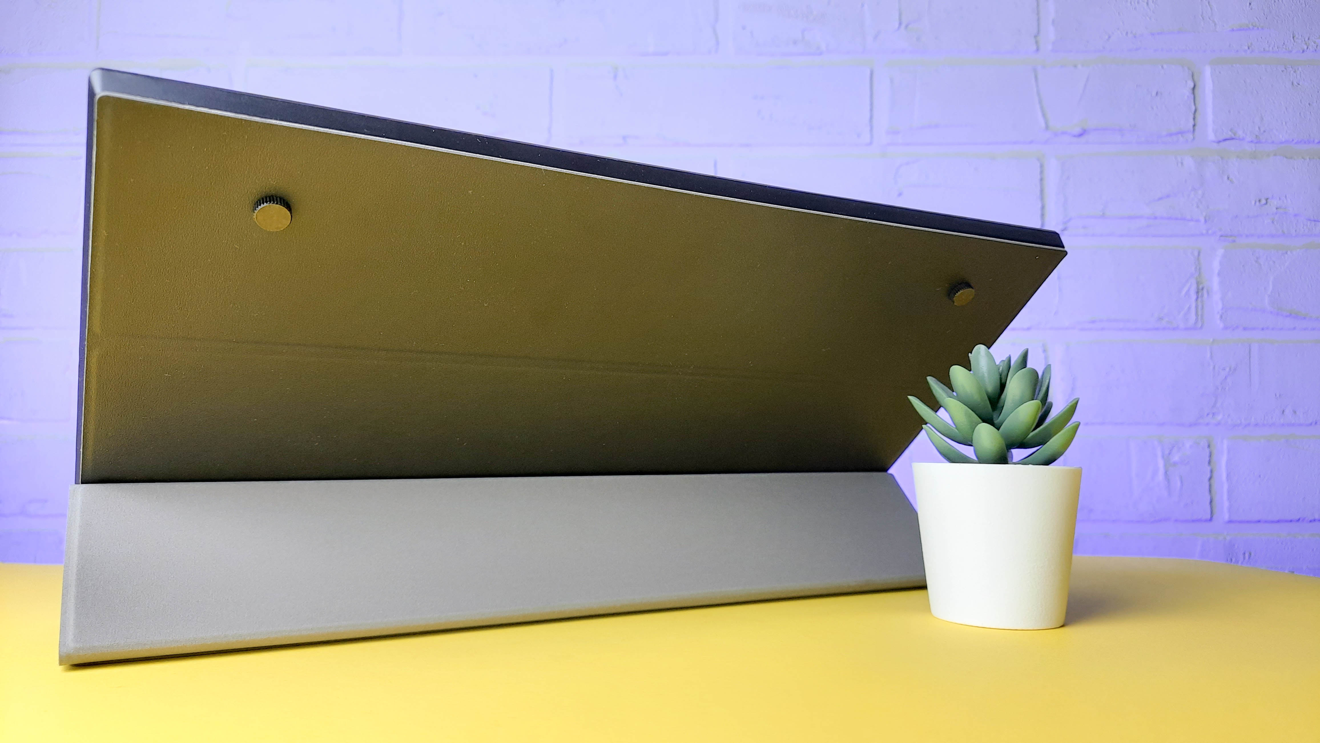 Обзор Prestigio Twinscreen 16: портативный дисплей для игр и работы - фото 12