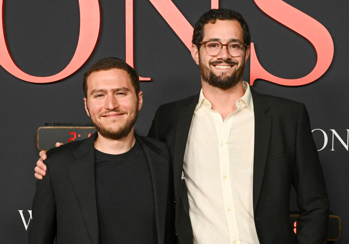 Продюсеры «Орудия» и «Варвара» подписали крупный контракт с Paramount Pictures - изображение 1 Продюсеры «Орудия» и «Варвара» подписали крупный контракт с Paramount Pictures - фото 1