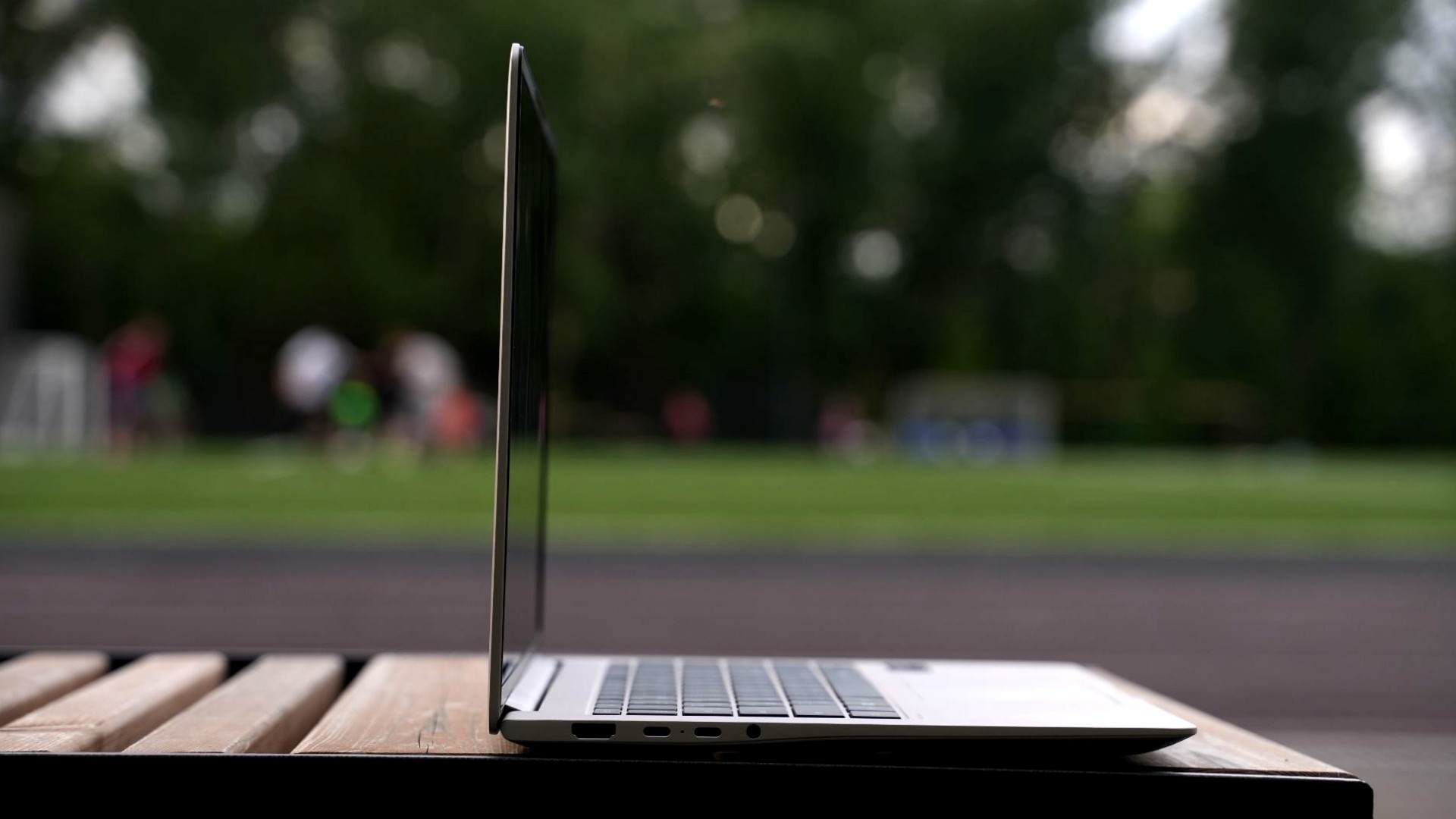 MagicBook Pro 14: Волшебство функциональности, компактности и производительности - фото 3