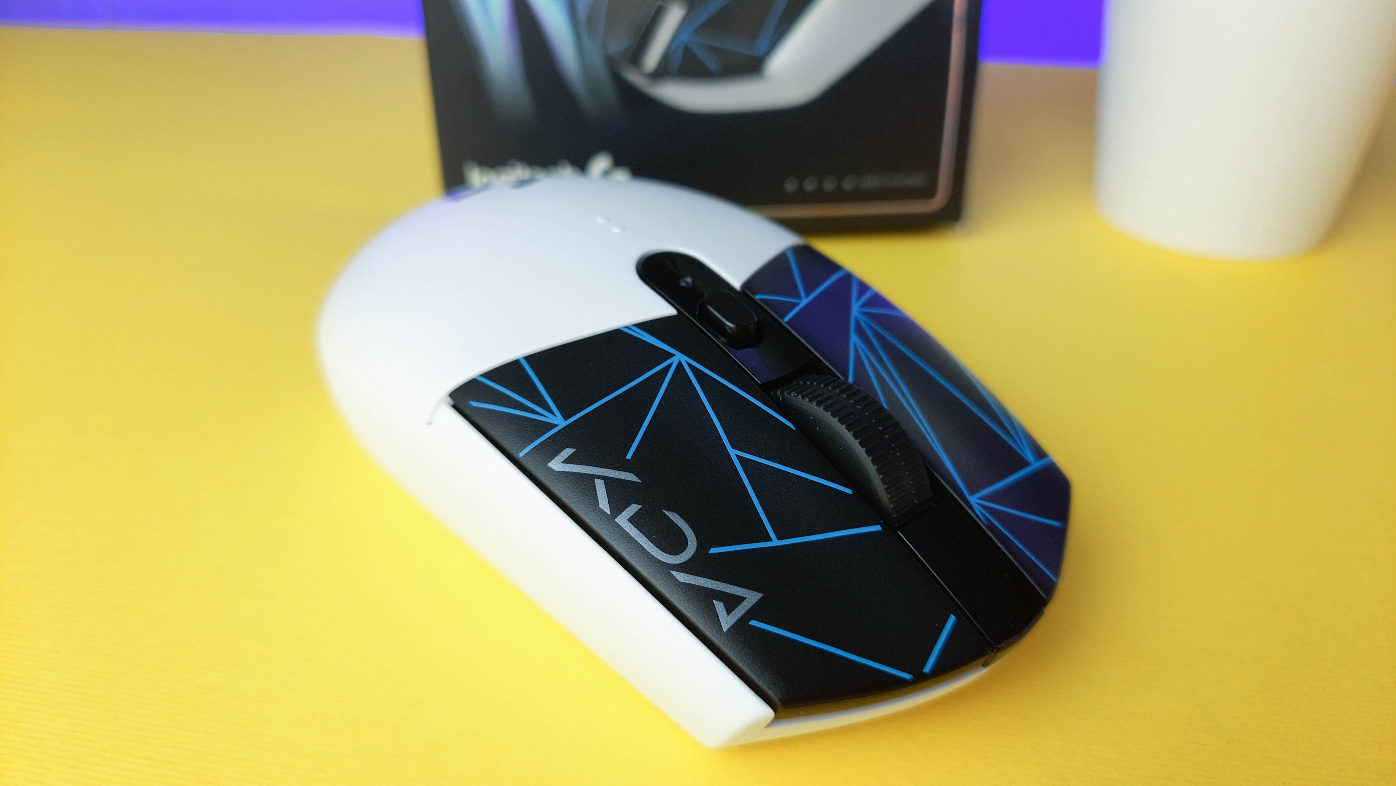 Обзор Logitech G305 K/DA: беспроводная игровая мышка для фанатов K-Pop и League of Legends - изображение 12 Обзор Logitech G305 K/DA: беспроводная игровая мышка для фанатов K-Pop и League of Legends - фото 12