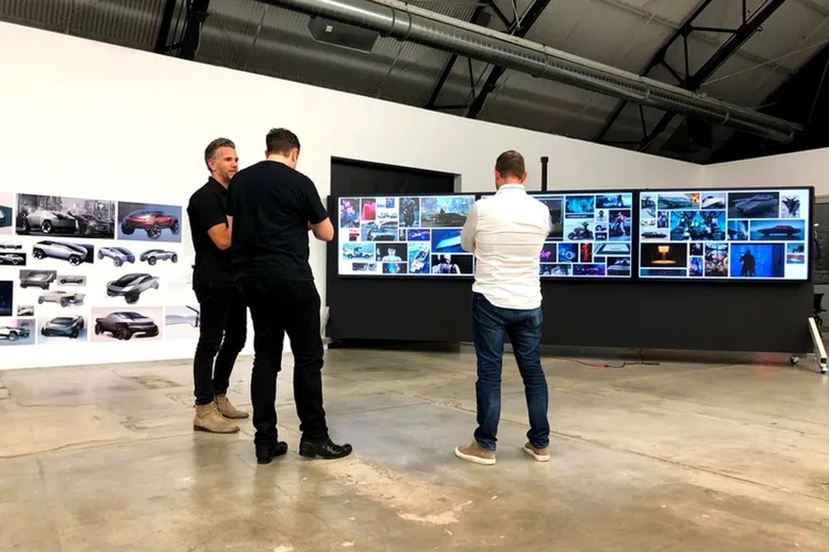 Биограф Илона Маска опубликовал ранние концепты Tesla Cybertruck - изображение 1 Биограф Илона Маска опубликовал ранние концепты Tesla Cybertruck - фото 1