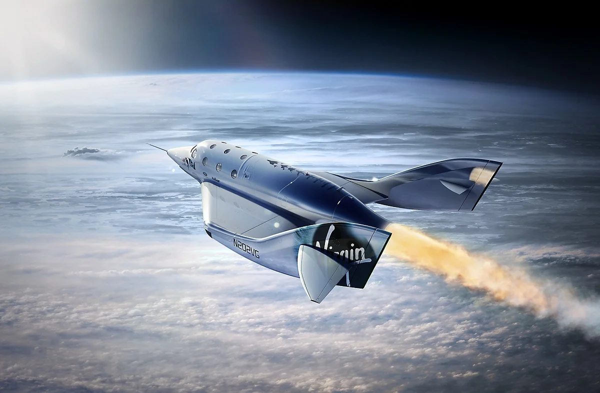 Virgin Galactic Ричарда Брэнсона начала продавать билеты в космос за 39 млн рублей - фото 1