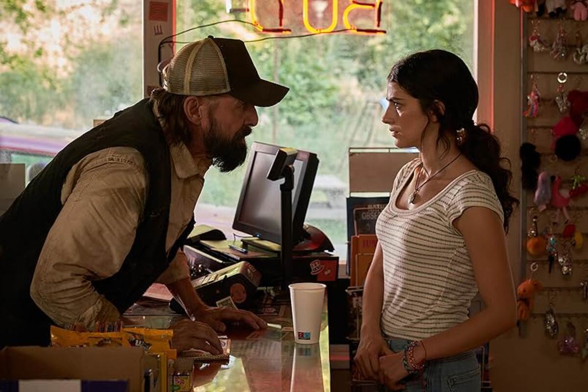 «Дожить до рассвета»: адаптация, застрявшая между ремейком и пародией — мнения критиков - фото 2