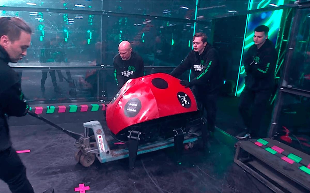 Робот «Аномалия»

Источник: «ОСКОЛ РОБОТИКС»