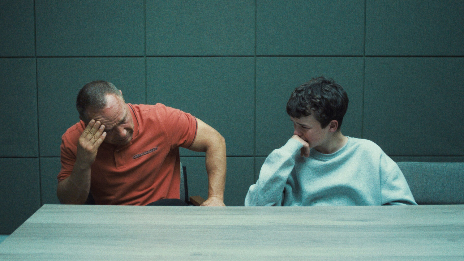 Сериал «Переходный возраст» собрал 114 млн просмотров за 24 дня и вошел в топ-4 на Netflix - фото 1