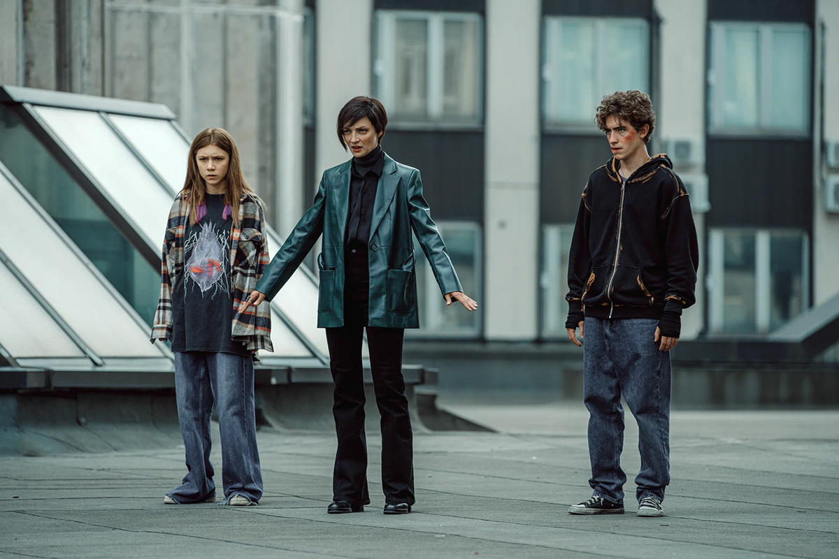 В ролях Романа и Надежды изначально анонсировались Ростислав Бершауэр и Марина Александрова
Источник: СТС