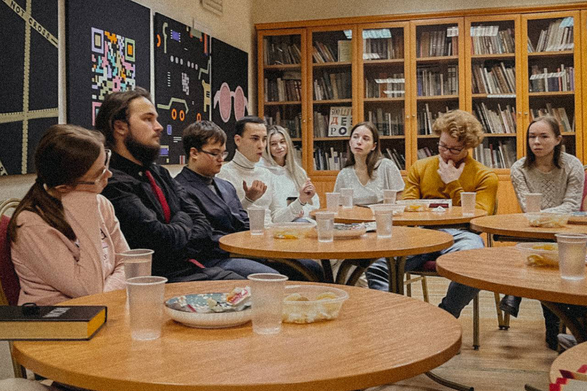 Источник: Книжный клуб МГУ