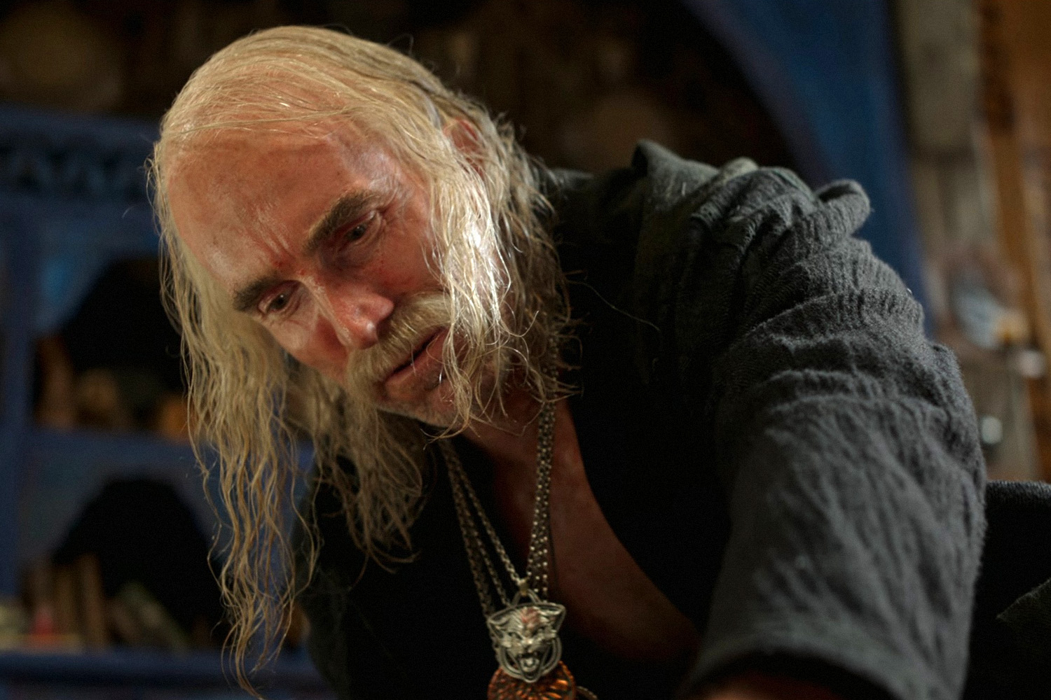 Шарлто Копли в роли Лео Бонарта в четвёртом сезоне «Ведьмака»
Источник: Netflix