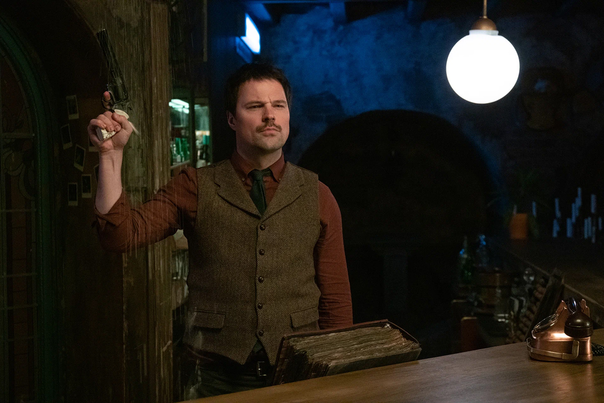 Композиторами сериала «Бар „Один звонок“» являются Александр Симоненко и Владимир Такинов

Источник: KION