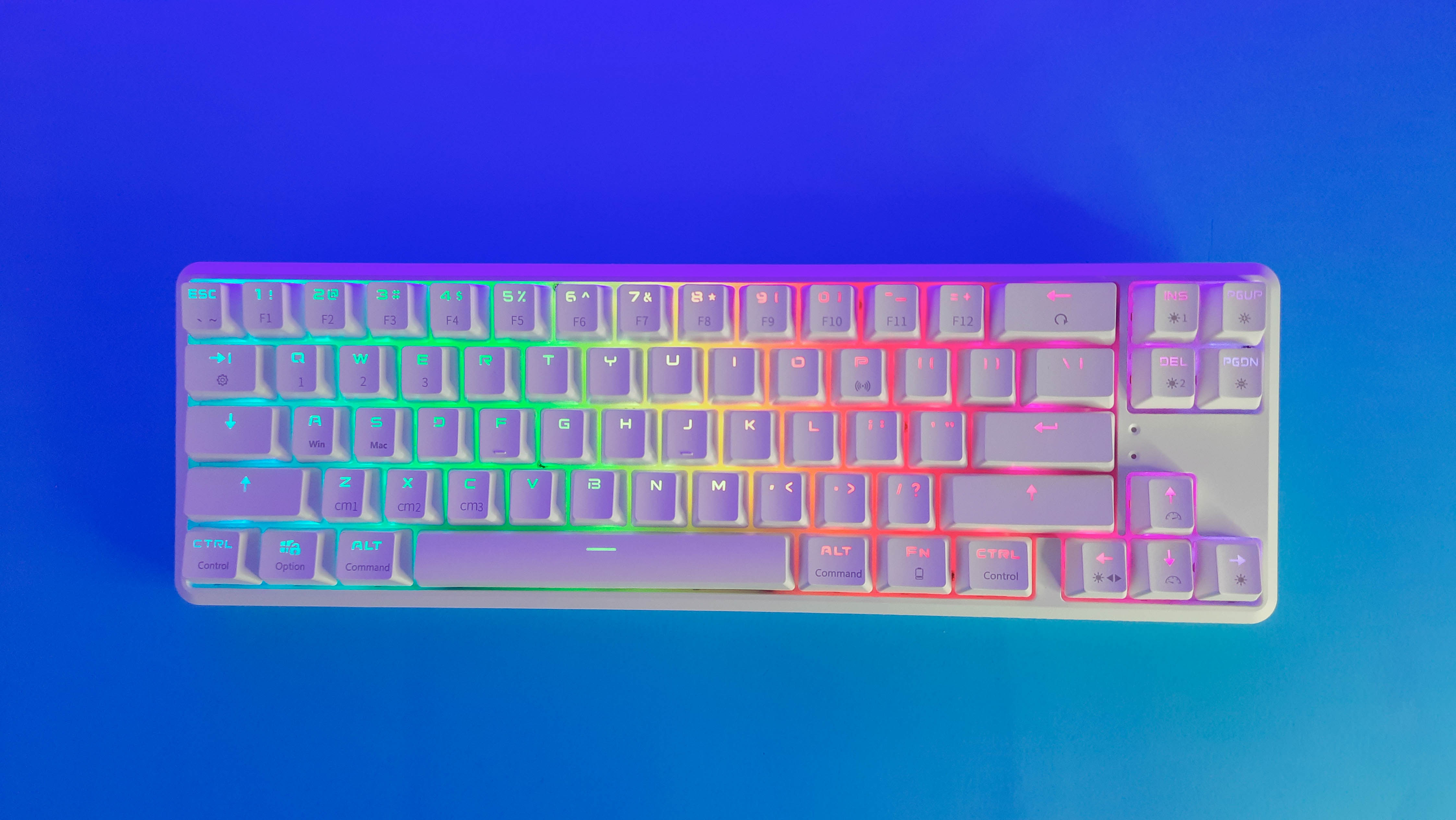 Обзор Hator Skyfall HEX Wireless: настраиваемая игровая клавиатура формата 65% с RGB-подсветкой - фото 9