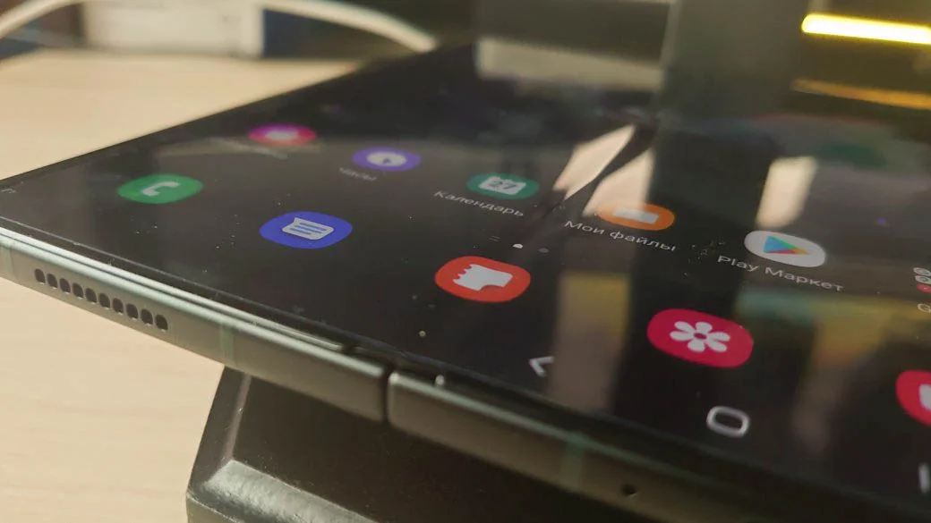 Обзор Samsung Galaxy Z Fold 3: народный флагман или игрушка для богатых энтузиастов? - фото 3