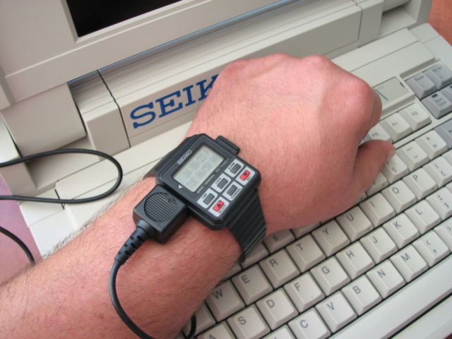 Фото: Blogfa/Seiko RC-1000 Wrist Terminal