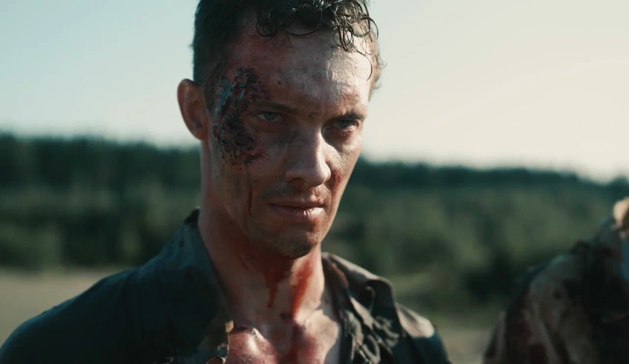 «Внутри я всё равно тянусь к хорошему»: Кирилл Балобан — о новой роли в сериале «Таганрог» - фото 4