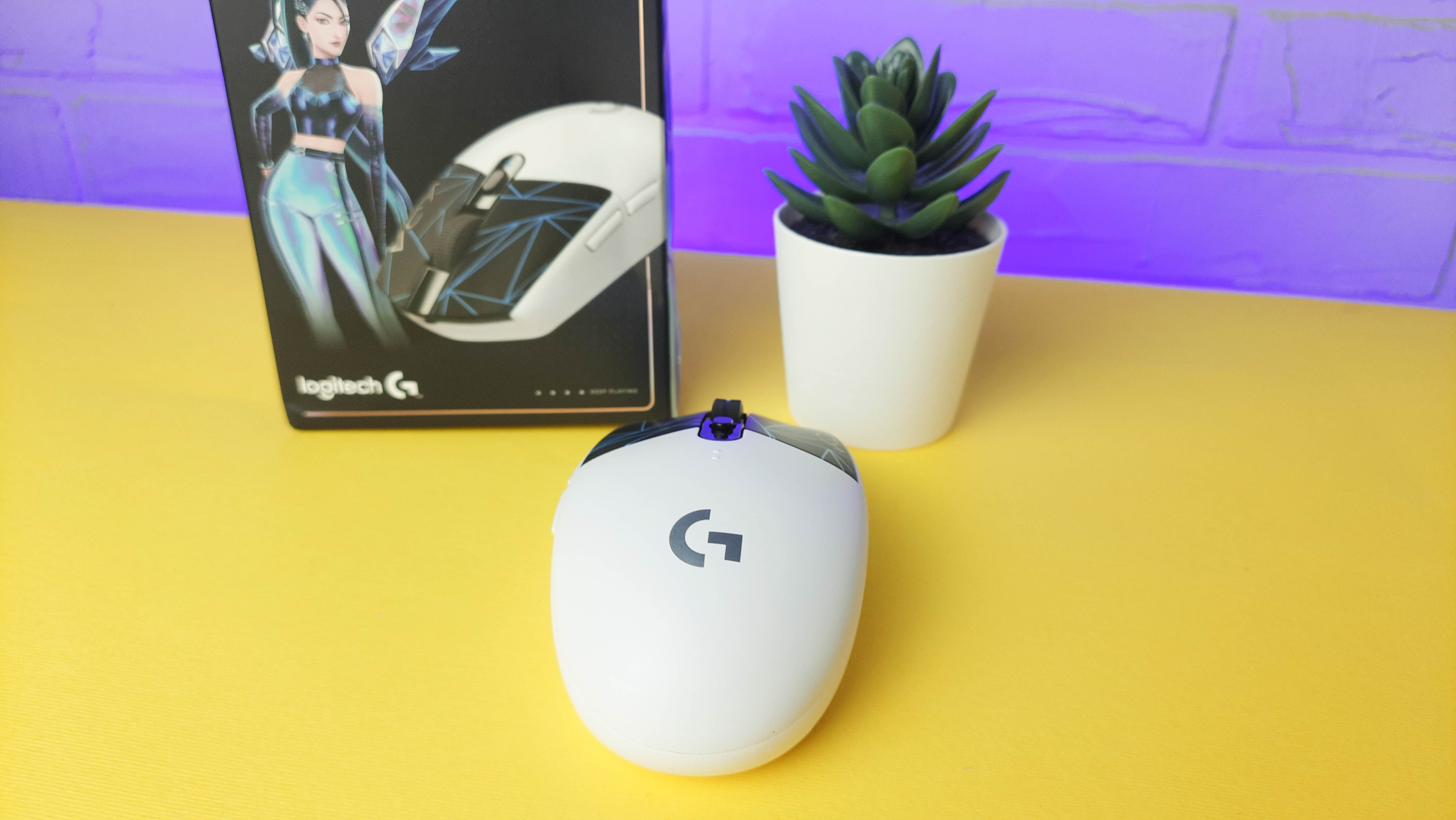 Обзор Logitech G305 K/DA: беспроводная игровая мышка для фанатов K-Pop и League of Legends - изображение 10 Обзор Logitech G305 K/DA: беспроводная игровая мышка для фанатов K-Pop и League of Legends - фото 10