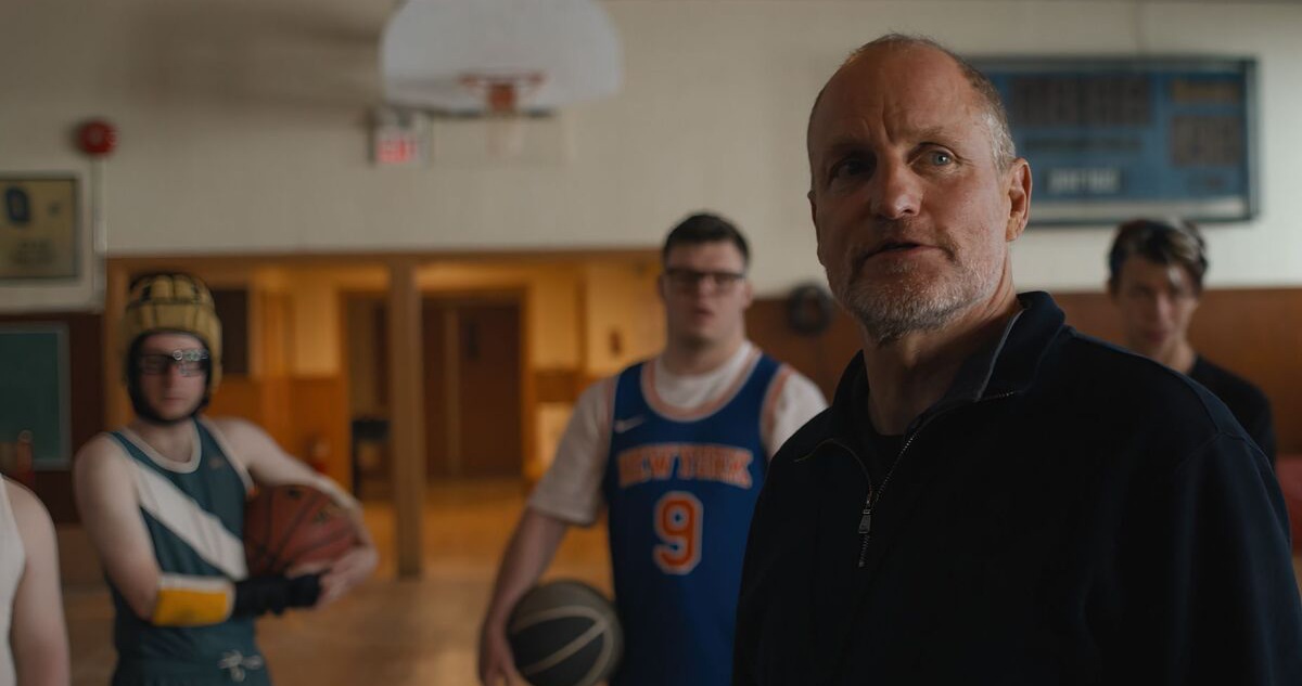 Главные комедии 2023 года: Тайка Вайтити, Грета Гервиг и студия A24 - изображение 9 Главные комедии 2023 года: Тайка Вайтити, Грета Гервиг и студия A24 - фото 9