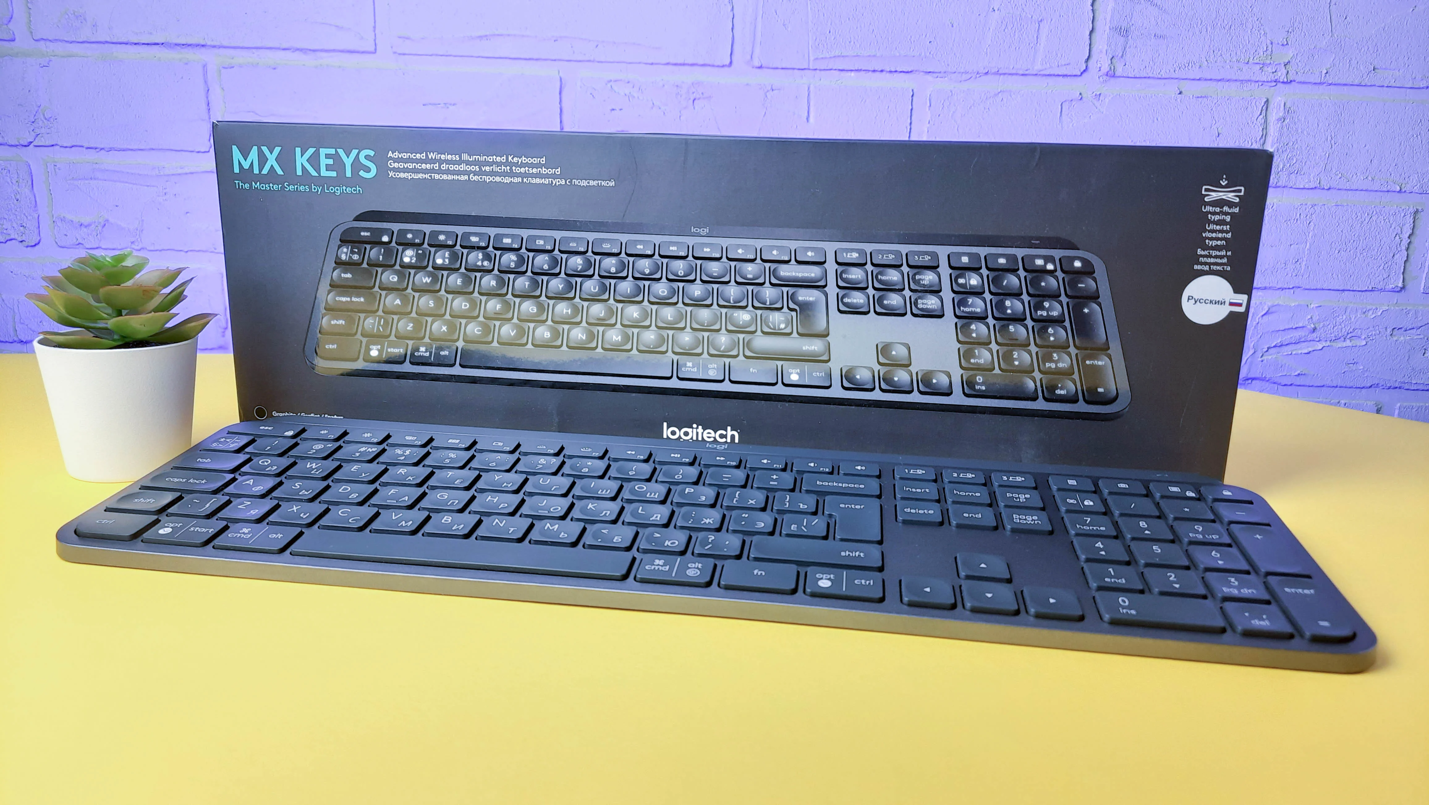 Обзор Logitech MX Keys: как справляется с играми и работой беспроводная ножничная клавиатура - фото 1