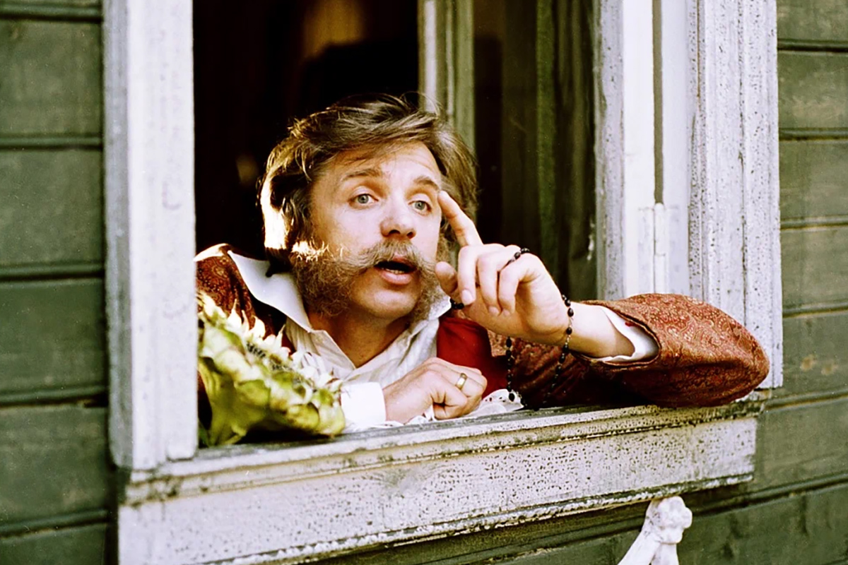 В фильме использована музыка Беллини, Сергея Рахманинова

Источник: «Мосфильм»